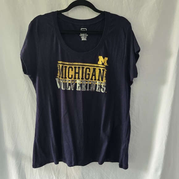 Knights Apparel Tops - Michigan Wolverines Sequin Proedge T Shirt Women's XL Navy Fan College Team